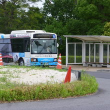オアシスが始発のバスもあります