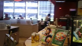 到着エリアで落ち着いてます