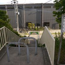 徒歩による外部との行き来は自由