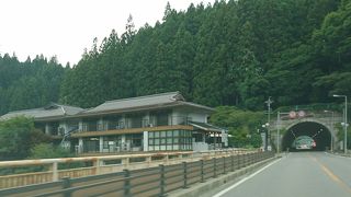 夏焼といえば岡田屋さん