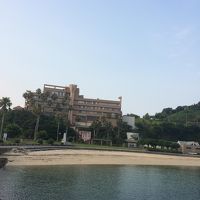 海からみたホテル