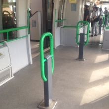 シャトル内部の様子