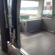 シャトルの様子