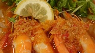 丸の内：気軽にフォー！！