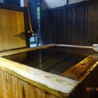 個室露天風呂・・・総ヒバ造りのようです