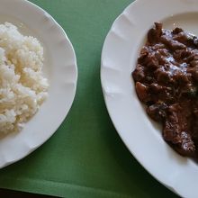 ビーフストロガノフ