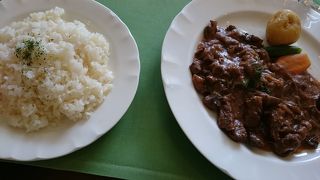 老舗洋食レストラン