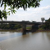 川そばにある東屋からの風景