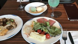 ランチバイキング