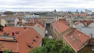 塔の上は有料展望台