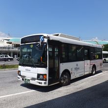 駅便にはこのようなバスが来ることもあります。