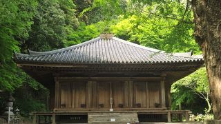 静謐にして清冽