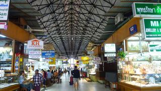 お土産を買うならここで