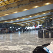 オスロ空港 (OSL) Oslo Airport, Gardermoen