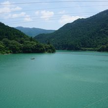 奥物部湖(ダム湖)