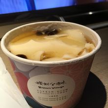タピオカもちもち、豆花も冷たくて美味しい
