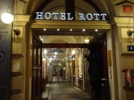 ホテル ロット 写真