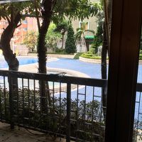 プールサイドの部屋