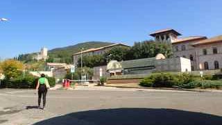 マッテオッティ広場にあります