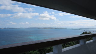 伊良部大橋ができて簡単に行けるようになりました。