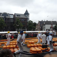 金曜日の午前のみ