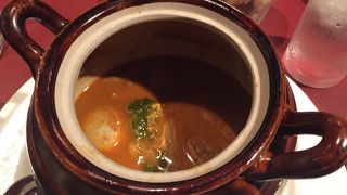 土日も通し営業ではないので注意です。