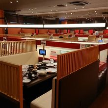 ボックス席が多数