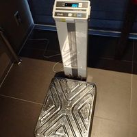 一階にあった重量計