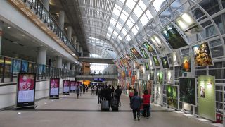 香港国際空港ターミナル１の出口