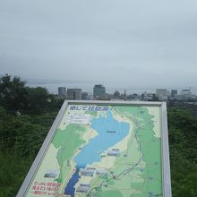 琵琶湖の景色が一望できます。