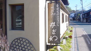 素朴な雰囲気が景色にマッチ