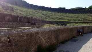 遺跡の東端にあります