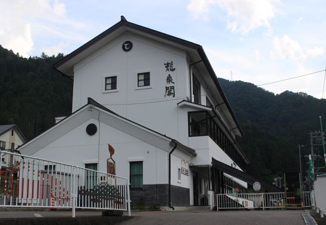 JR飯田線　平岡駅舎