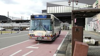 塩山駅の観光案内所の間違った態度