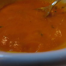 こちらはニンジンスープ、クラムチャウダーもとても美味しかった