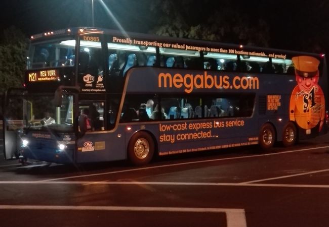 アメリカ海軍 バス内広告 アメリカ海軍 バス内広告 都営バス 大型ステッカー｜SPACE MEDIA