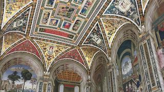 装飾が素晴らしい