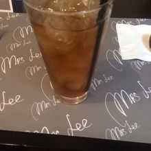 スミニャックスクエア内のレストランにて