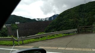 九頭竜ダムはロックフィルダム