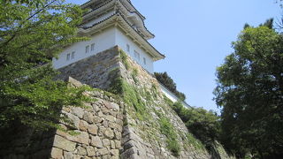 櫓が残る明石城跡