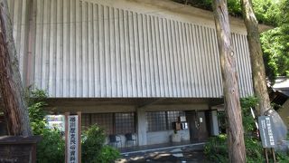 昔の生活用具が展示されています