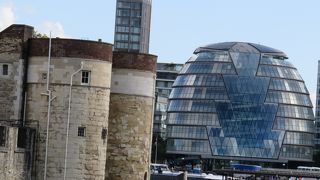 テムズ川南岸の・・・