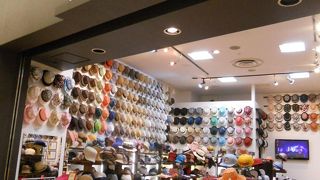 お洒落な帽子がたくさん☆