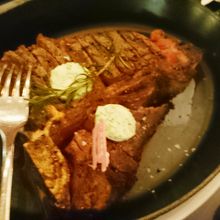 Tボーンステーキ(＄105）