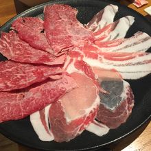 しゃぶしゃぶ（石垣牛とあぐー豚）