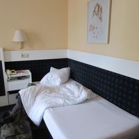 シングルベッド