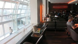 クレジットカードラウンジ