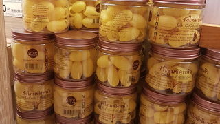 高級感溢れるショッピングセンターとタイ料理、タイ土産がオススメ