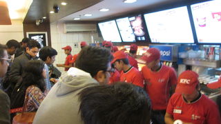 コンノート プレイスのＫＦＣを利用