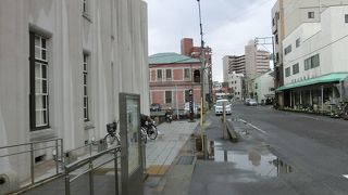 田中絹代ぶんか館の隣にある大きくない建物でした